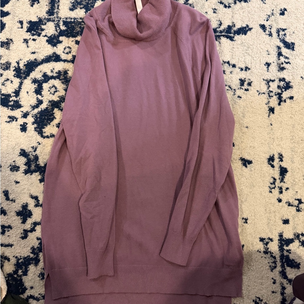 Women's Mauve Turtleneck Sweater